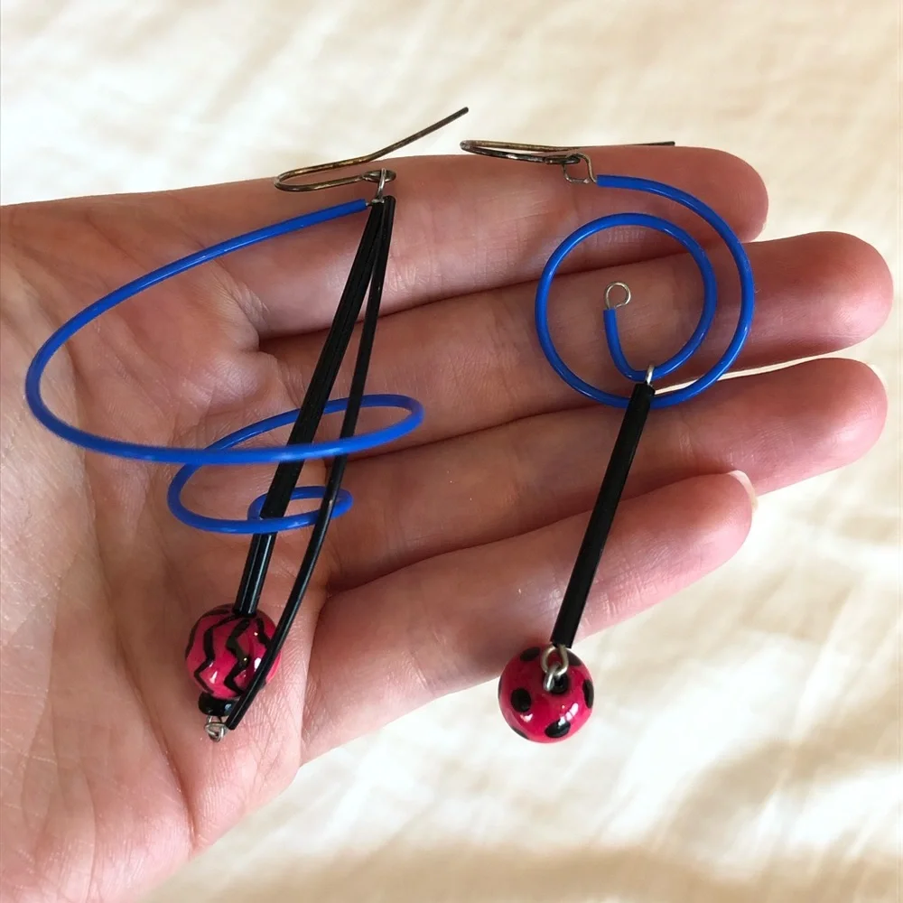 3/$15! Funky 80s Vintage Blue and Pink Spiral Earrings